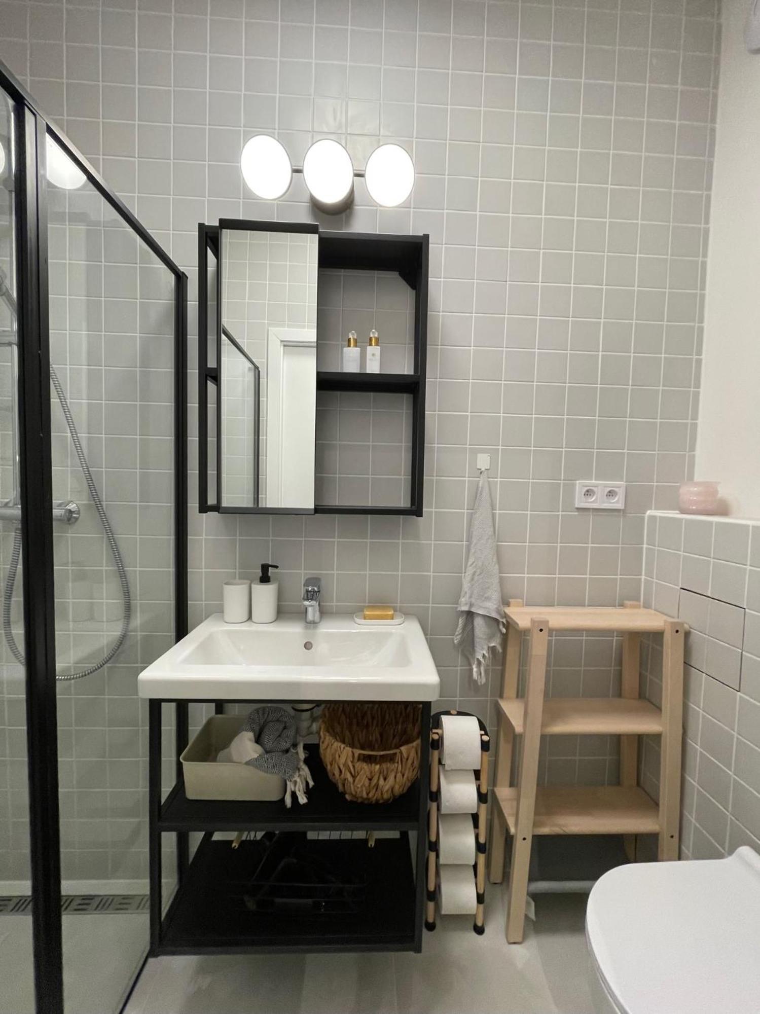 Urban Retreat I Modern Boho Apartments In Lovely Letna District - 10 Minutes From Old Town Prag Exteriör bild